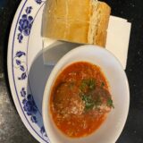 Meatballs in sauce with bread